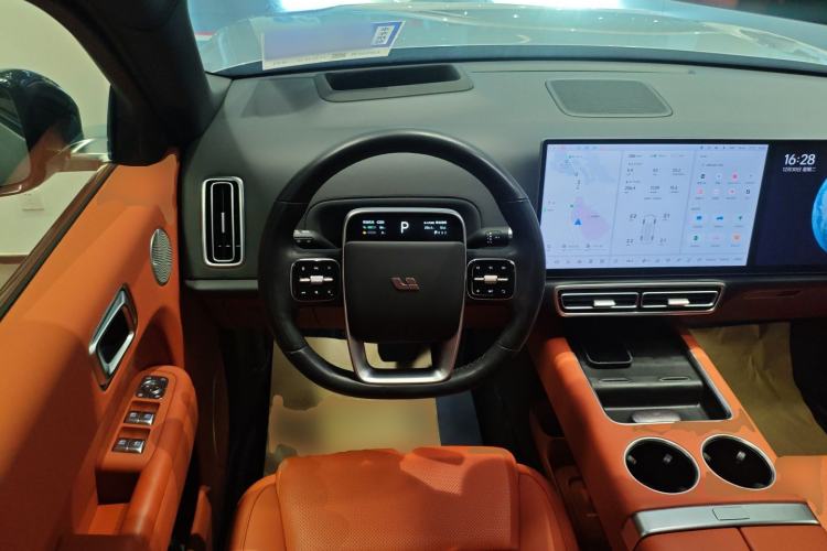 Used Li Auto L8 2023 Pro Model
