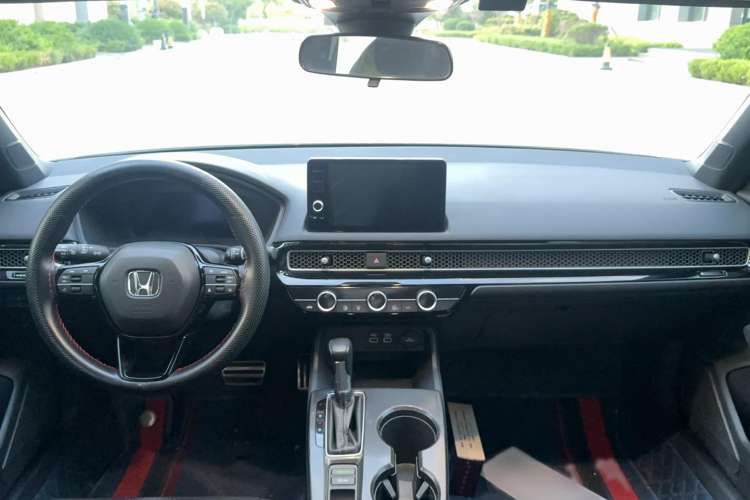 Used Honda Civic 2022 240TURBO CVT Dynamic Edition
