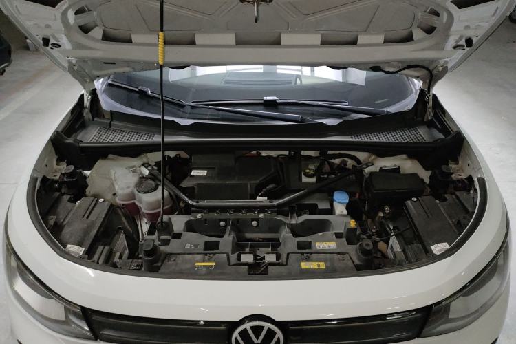 Used Volkswagen ID.6 X 2023 Ultra-Intelligent Long-Range Version
