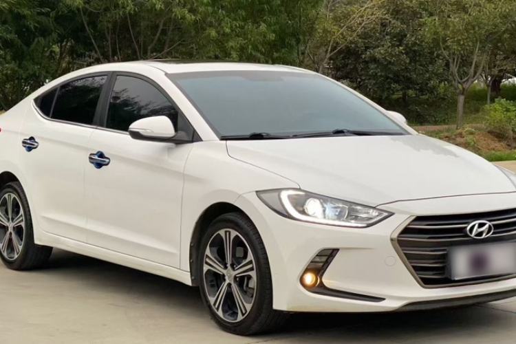 Used Hyundai Elantra 2018 1.4T Dual-Clutch Xuan Dong · Dynamic Edition
