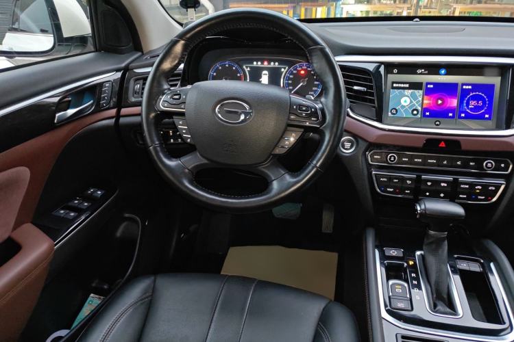 Used GAC Trumpchi GS8 2019 390T Two-Wheel Drive Luxury Smart Connectivity Version (7 Seats)
