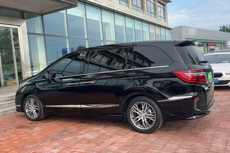 Used Honda Elysion 2019 2.0L Hybrid Luxury Edition
