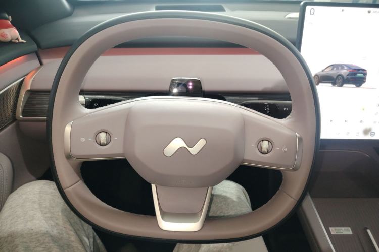 Used ONVO L60 2024 60 kWh Rear-Drive Version
