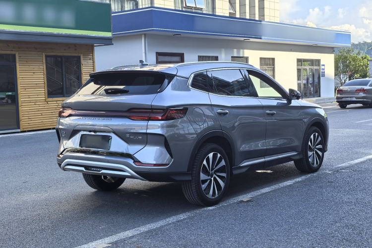 Used BYD Song PLUS New Energy 2024 HONOR Edition DM-i 110km Flagship Model
