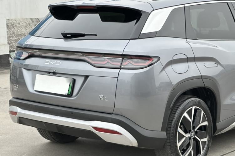 Used BYD Song L DM-i 2024 160km Beyond Edition
