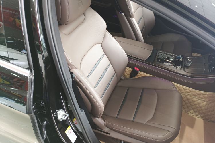 Used BYD Han 2020 DM Four-Wheel Drive Performance Edition Luxury Model
