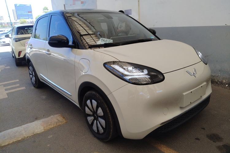 Used Wuling Bingo 2023 410 km Lingxi Deluxe Edition