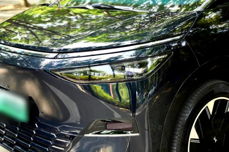 Used XPeng X9 2024 702 Ultra-Long Range Max