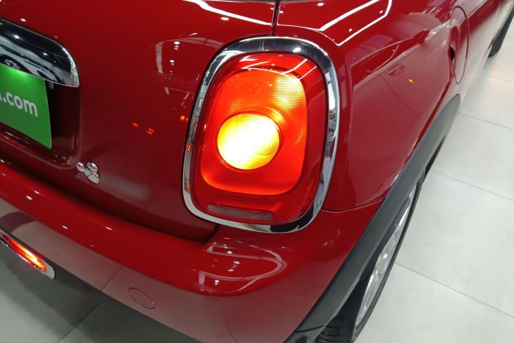 Used  MINI 2016 1.2T ONE Pioneer Edition
