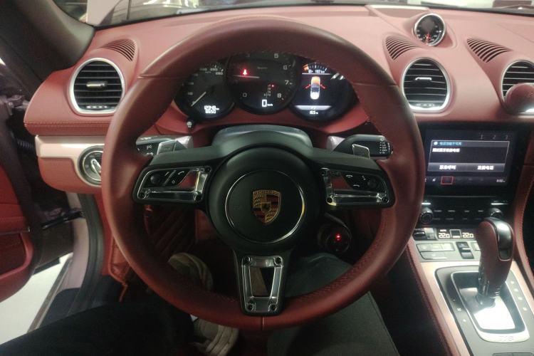 Used Porsche 718 2022 Spyder 2.0T
