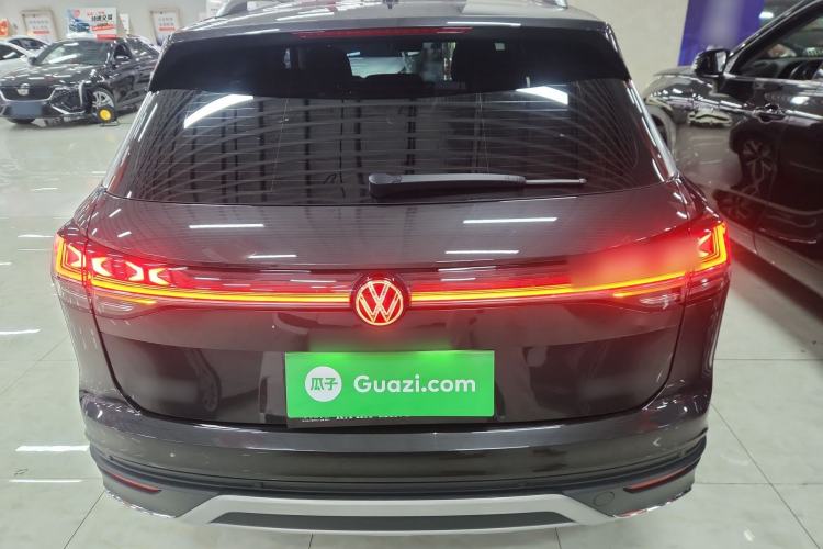 Used Volkswagen Tayron 2024 300TSI Two-Wheel-Drive Luxury Plus Advanced Version