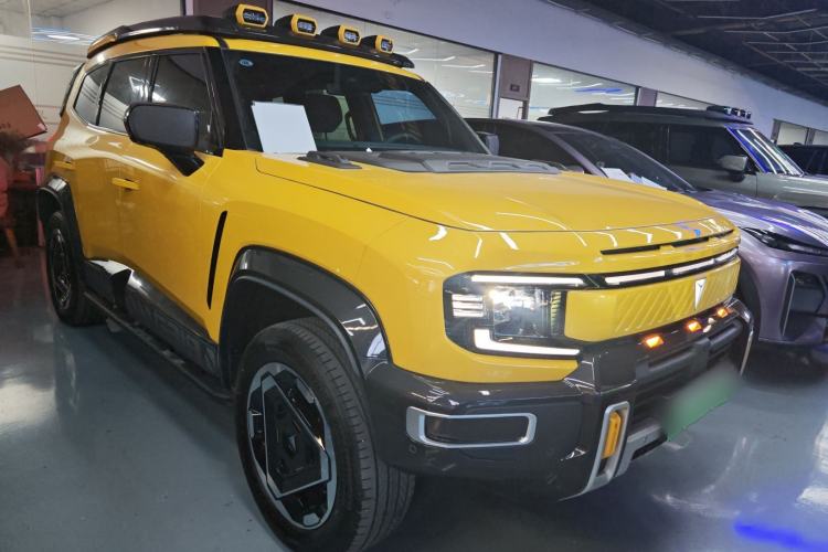 Used  G318 2025 Worry-Free Adventure Edition Four-Wheel Drive Secret Realm Version