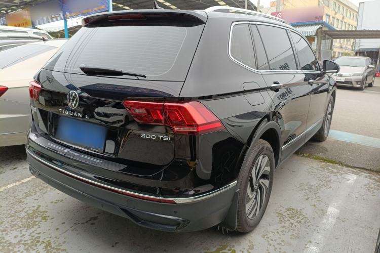 Used Volkswagen Tiguan L 