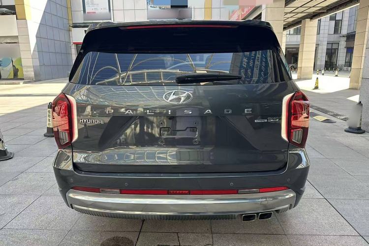 Used Hyundai Palisade 2023 3.5L Automatic All-Wheel Drive Calligraphy
