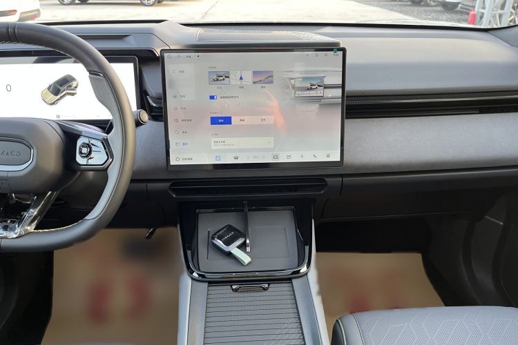 Used Lynk & Co 08 EM-P 2025 245km Ultra-Long Range Halo
