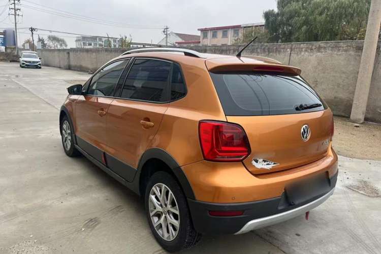 Used Volkswagen Polo 2014 1.6L Cross Polo Manual
