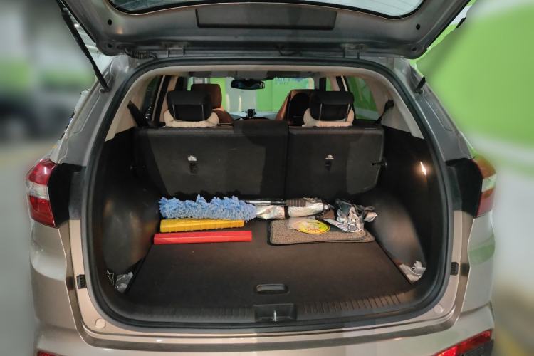 Used Hyundai ix25 2015 1.6L Automatic Two-Wheel Drive Fashionable GS Model
