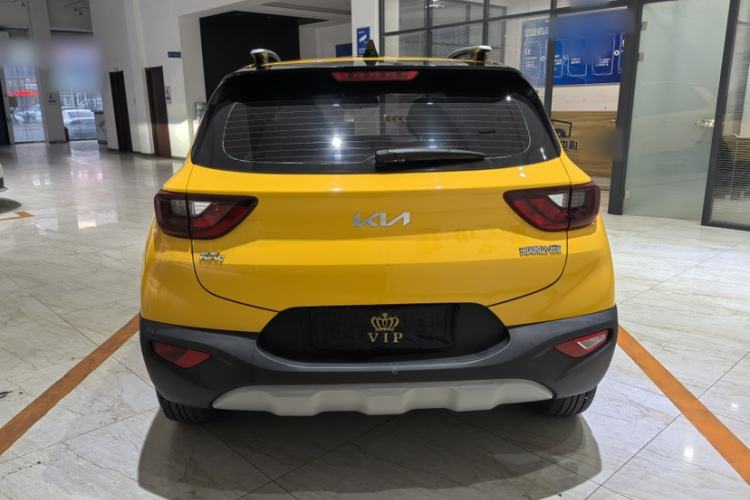 Used Kia kx1 Stonic 2021 1.4L CVT Fun & Sunroof Model
