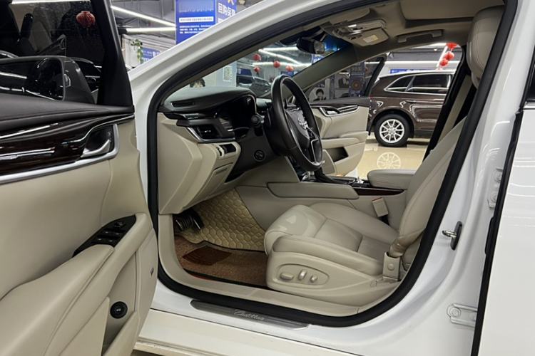 Used Cadillac XTS 2015 28T Elite Model
