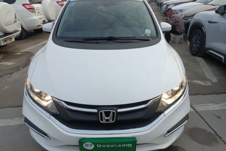Used Honda Jade 2017 1.8L automatic Comfort version 5 seats