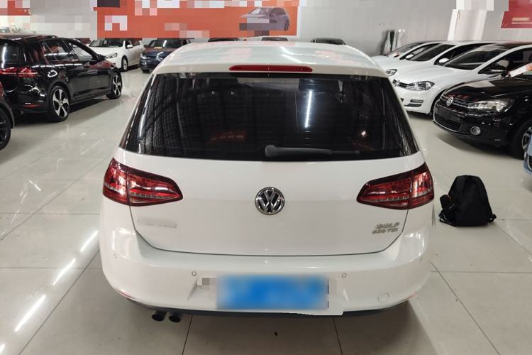 Used Volkswagen Golf 2017 230TSI Automatic Comfort Edition – Celebrating Milestone of One Million Units
