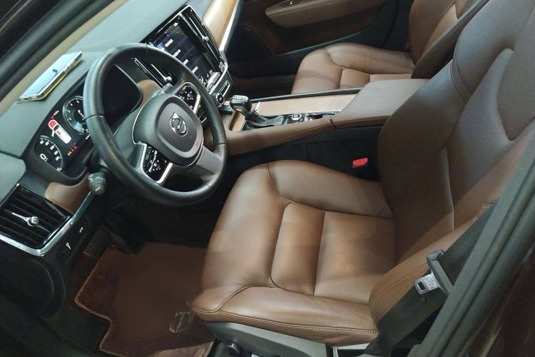 Used Volvo S90 2020 T5 Zhiyi Luxury Edition
