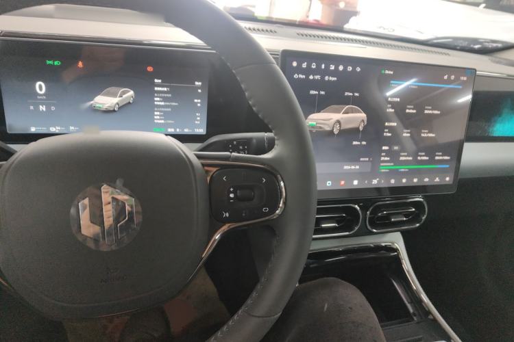 Used Leapmotor C01 2024 Range-Extended 216 Luxury Edition
