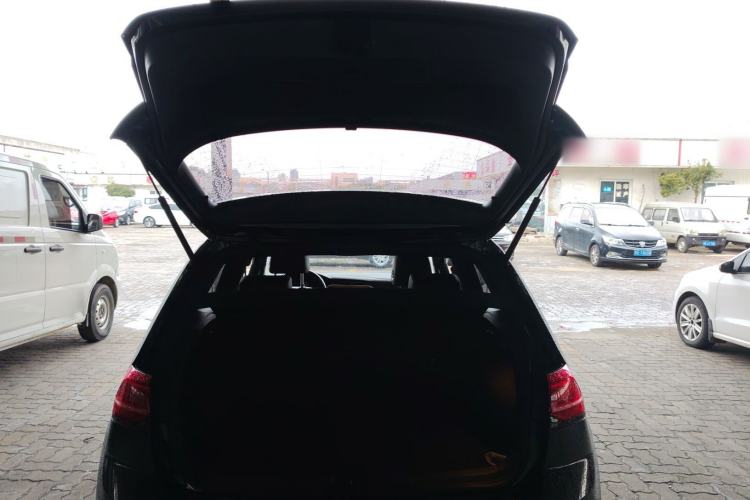 Used Volkswagen Golf 2018 280TSI Automatic R-Line Model
