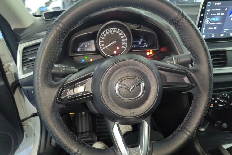 Used Mazda Mazda 3 Axela 2017 Sedan 1.5L Automatic Comfort Model Emission Standard China V
