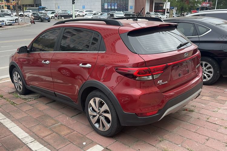 Used Kia KX Cross 2017 1.4L AT GLS
