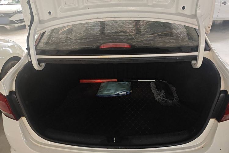 Used Kia K2 2017 Sedan 1.4L Manual Transmission 15th Anniversary Special Edition GLS
