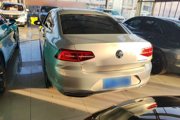 Used Volkswagen Magotan 2019 330TSI DSG Leading Model China VI Standard
