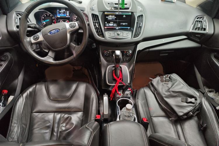 Used Ford Kuga 2015 2.0L GTDi Four-Wheel-Drive Sport Model
