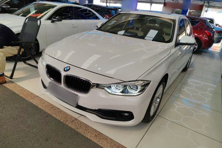 Used BMW 3 Series 2016 316i Fashion Model