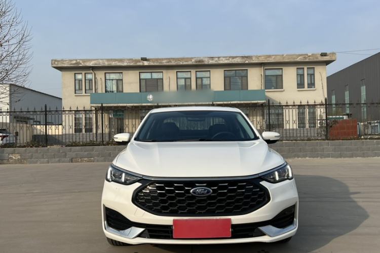 Used Ford Escort 2021 1.5L Automatic Diamond Edition
