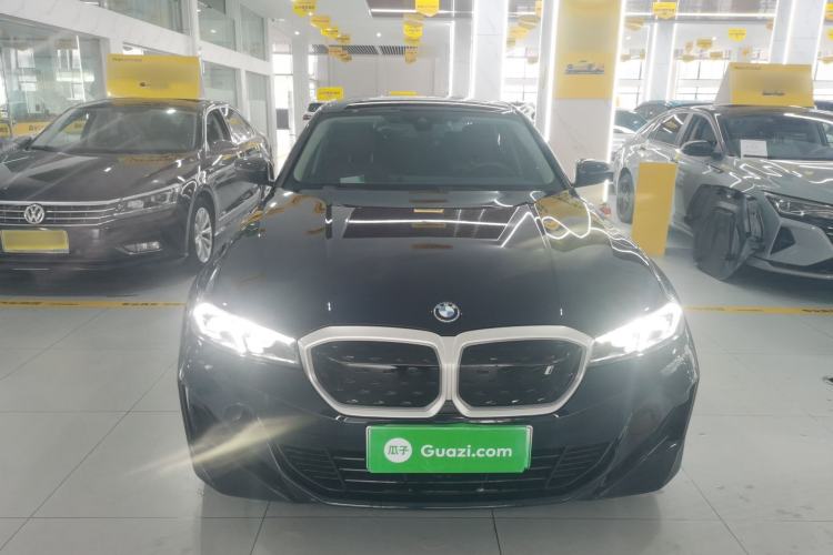 Used BMW i3 2024 eDrive 35 L
