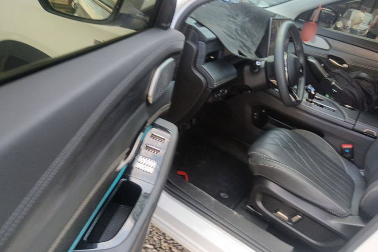 Used Jetour X90 PRO 2024 2.0T DCT Ultimate 7-Seater
