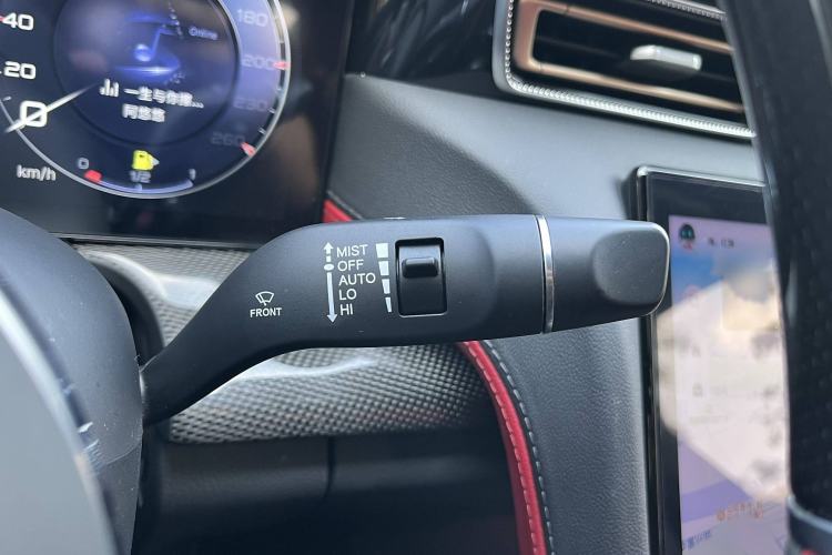 Used Hongqi H6 2023 2.0T ZhiShang Version
