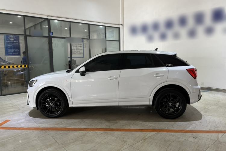 Used Audi Q2L 2022 35 TFSI Progressive Dynamic Edition
