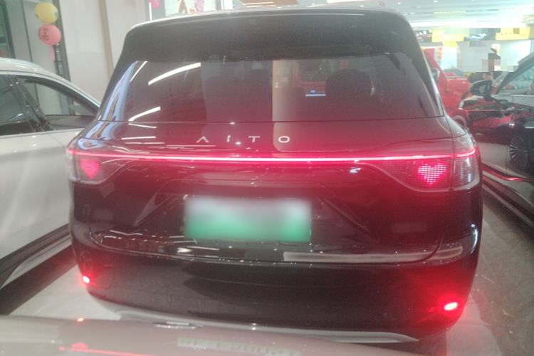 Used Hima AITO M9 2024 Range-Extended Ultra Version 52 kWh 5-Seater Model
