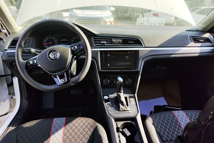 Used Volkswagen Lamando 2021 230TSI DSG Fashion Edition
