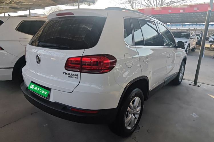 Used Volkswagen Tiguan L 2016 300TSI Automatic Two-Wheel Drive Trend Edition