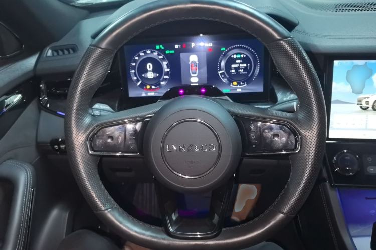 Used Lynk & Co 09 EM-P 2021 2.0T PHEV Halo Six-Seater
