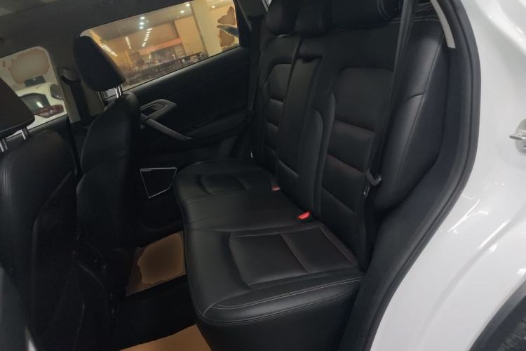 Used Geely Auto Emgrand X7 Sport 2018 1.8TD Automatic Two-Wheel Drive Smart Connect 4G Internet Edition
