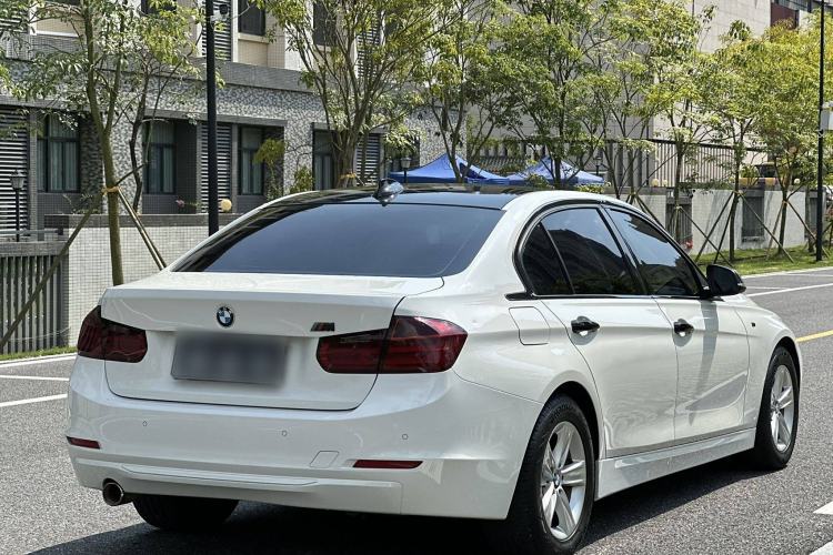 Used BMW 3 Series 2015 320Li Luxury Edition Fashion Model
