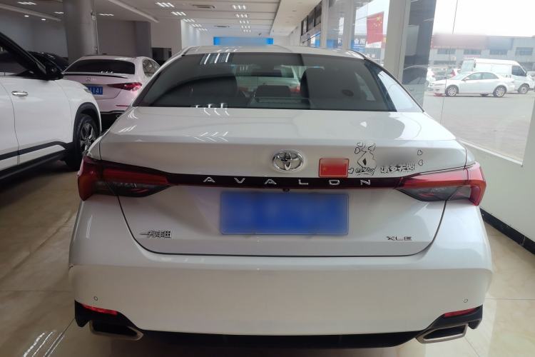 Used Toyota Avalon 2019 2.0L XLE Premium Edition China VI
