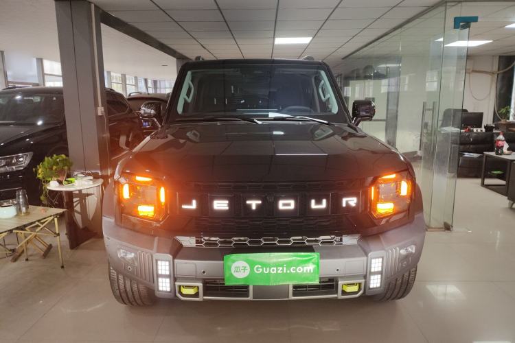 Used JETOUR Traveler 2023 2.0T All-Wheel-Drive CrossPRO
