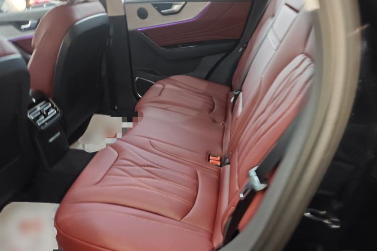 Used Hongqi HS5 2025 2.0T Two-Wheel Drive Flagship Pro Edition
