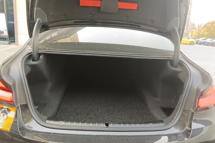 Used BMW 5 Series 2021 525Li Luxury Package
