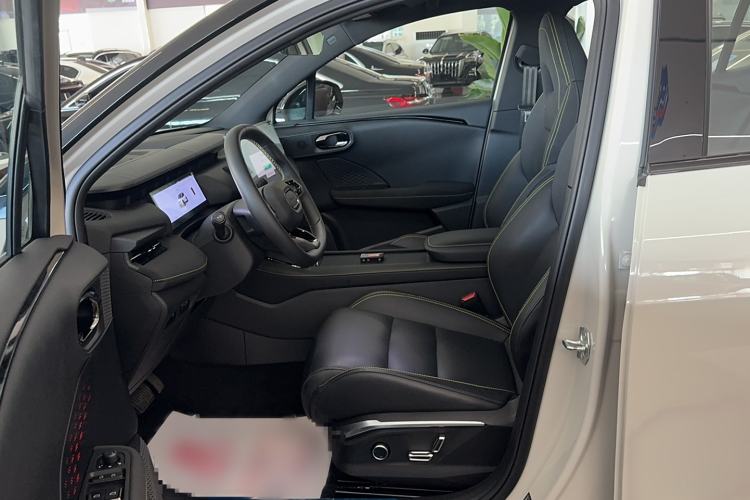 Used Lynk & Co 06 2025 Renew 1.5T Halo
